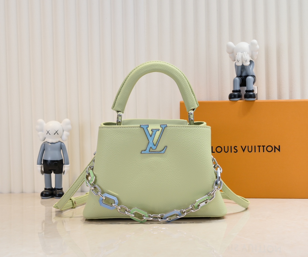 Louis Vuitton LV Capucines Bags Handbags Set With Diamonds Taurillon Cowhide Chains M24684