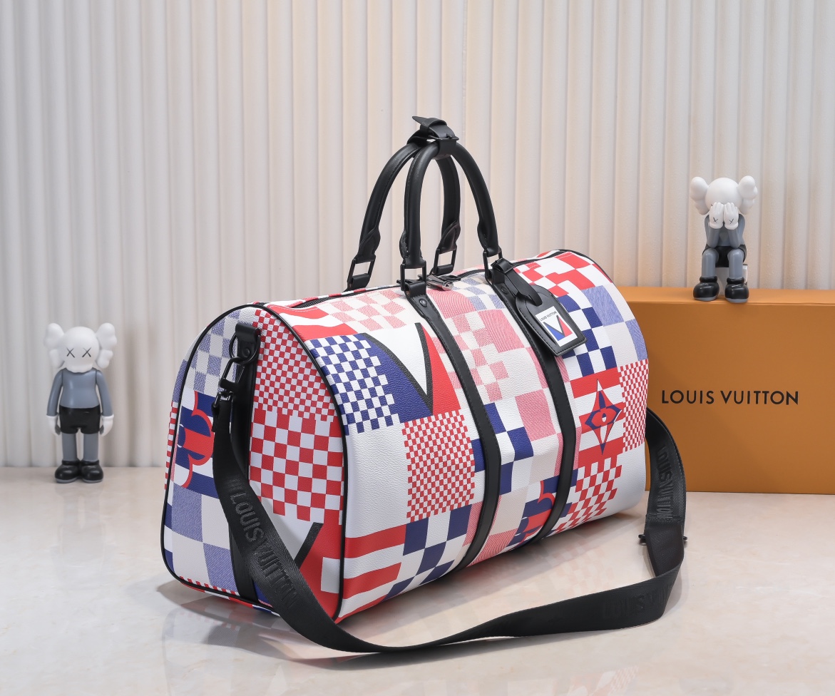 Louis Vuitton Keepall Bandoulière 50 Damier Flags Travel Bag 3 i1723195882 3940 3