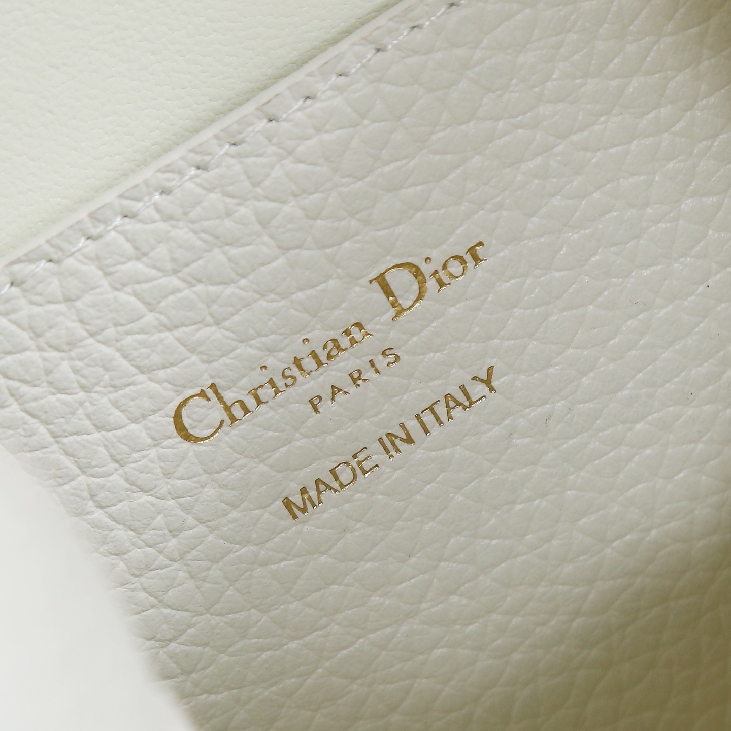 Dior Signature White Grained Calfskin Small Basket Bag 7 i1746767958139 8659 0 7