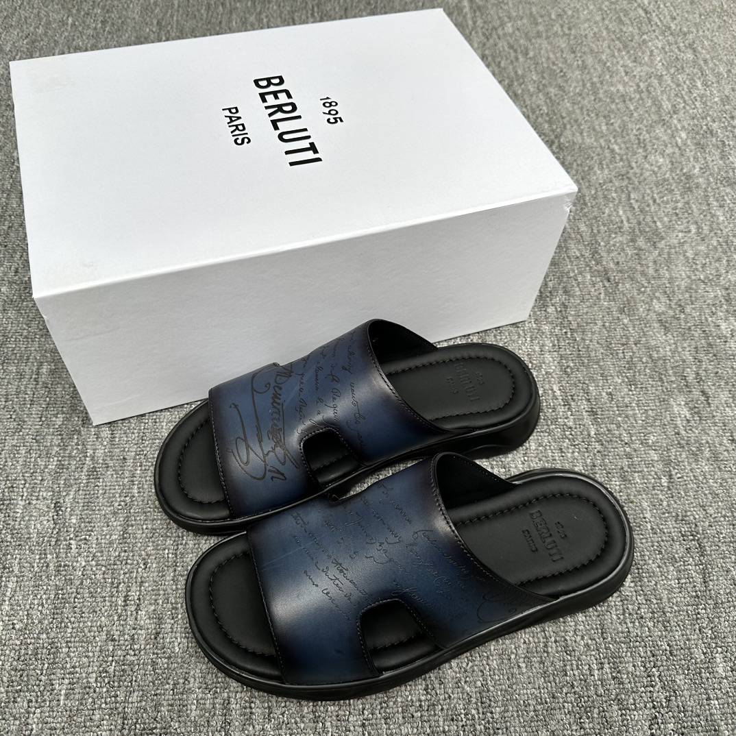 NO:277001,Berlut Bruti Top Handmade Colored Cowhide Men's Slippers!  Fully handmade!  Decorated Sifnos Scritto patterned leather slippers!  The imported leather embryo is colored and changed to color and treated with cowhide cross tattoo pattern design on the upper imported leather embryo is colored and changed to color footbed!  Imprinted three-dimensional brand logo, private mold opening custom badge pattern foam lightweight large sole, light and comfortable on the feet!  Size 39-40-41-42-43-44 (45.46 customized no return or exchange),,slippers,cowhide19860909Berlut布鲁提 顶级手工上色牛皮男士拖鞋！ 全手工制作！有装饰的Sifnos Scritto图纹皮革拖鞋！采用进口皮胚古法上色改色处理鞋面牛皮交叉刺青图案设计 进口皮肧古法改色垫脚！压印立体品牌logo 私家开模定制徽章图案发泡轻质大底、上脚轻便舒适！ 尺码39-40-41-42-43-44（45.46订做不退换）,,slippers,cowhide,Men's shoes