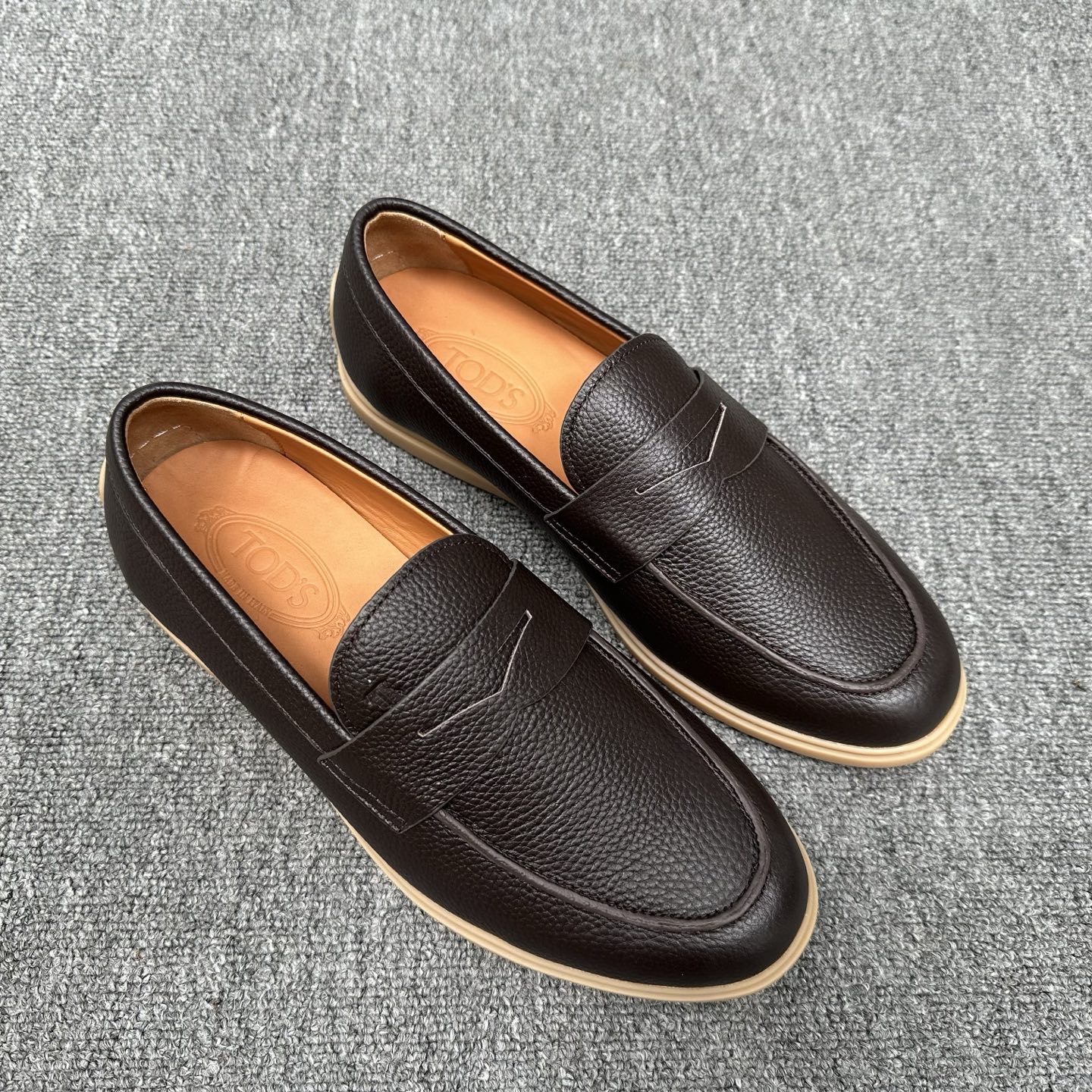 Мужские кожаные лоферы Tod's