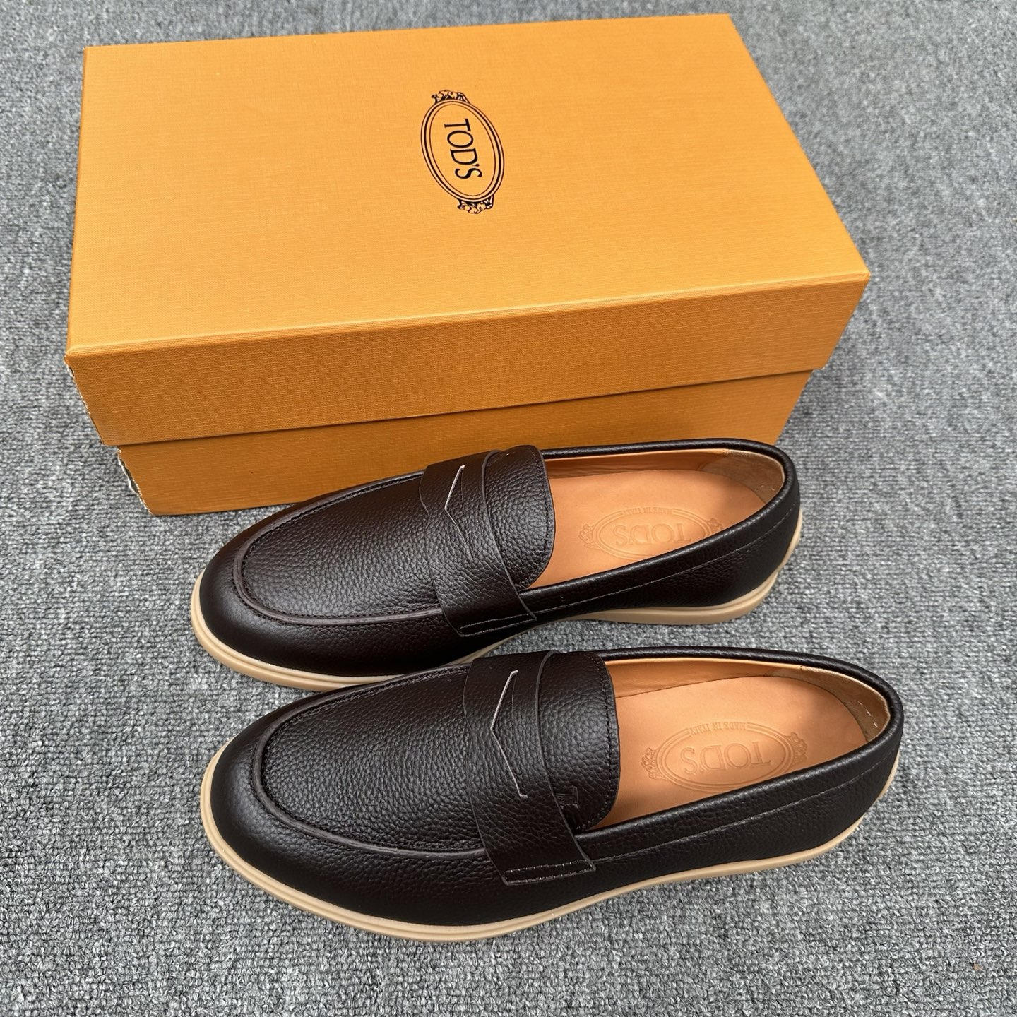 Мужские кожаные лоферы Tod's