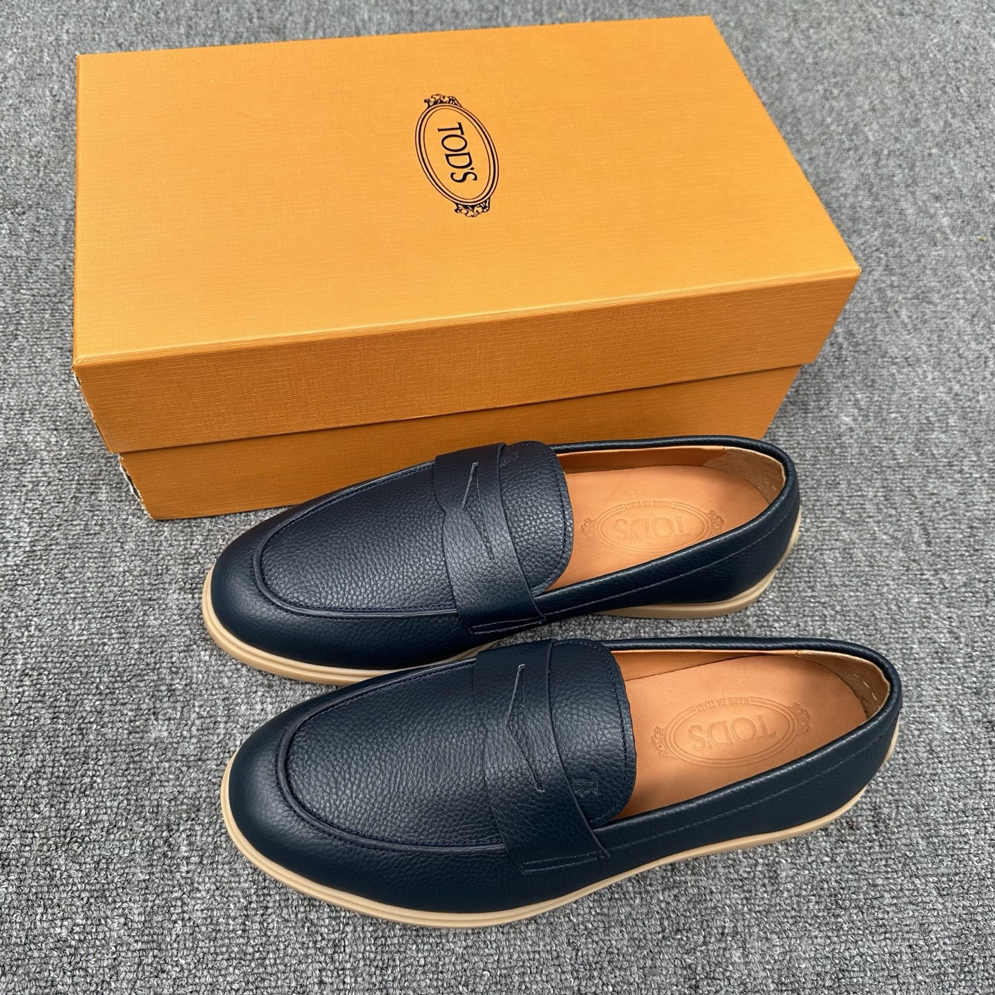 Лоферы Tod's