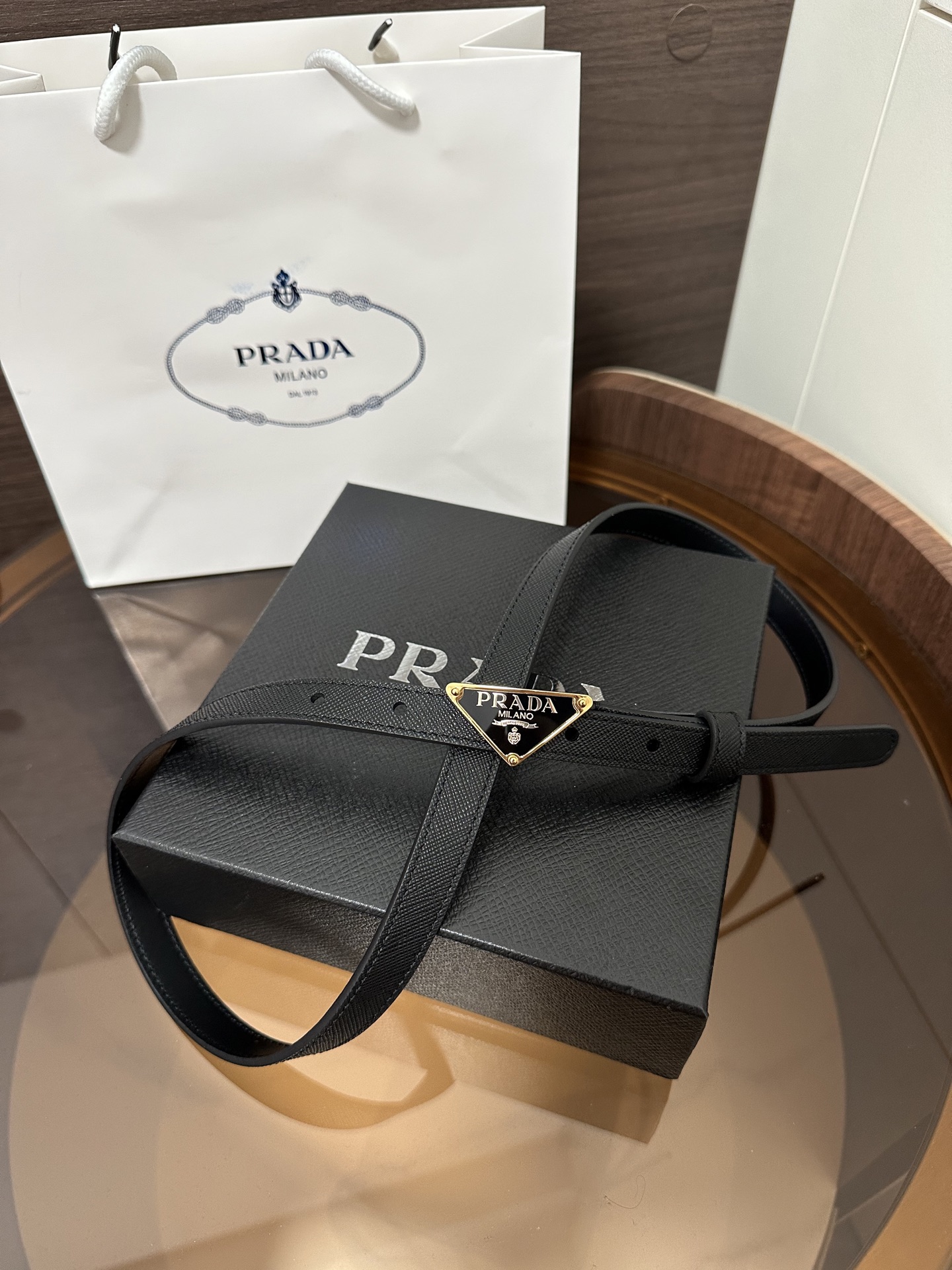 Prada 代购级 普拉达 Prada 绒面皮革腰带