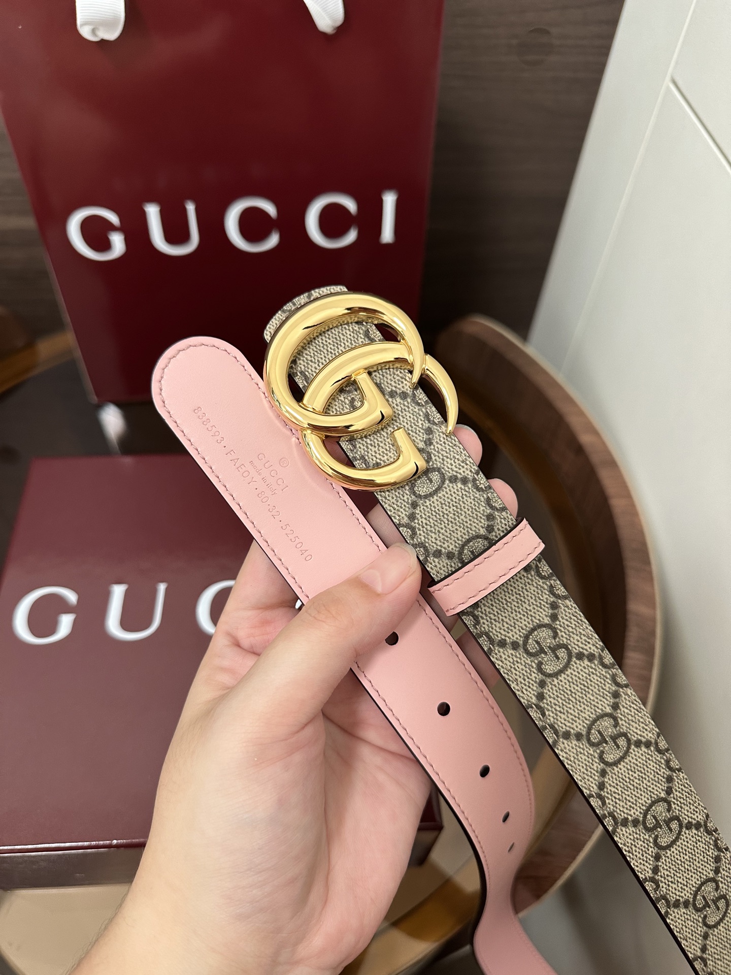 ❣️Gucc1 🆕 GG Marmont系列双面腰带2025秋冬系列焕新演绎富有辨识度的GG Marmo