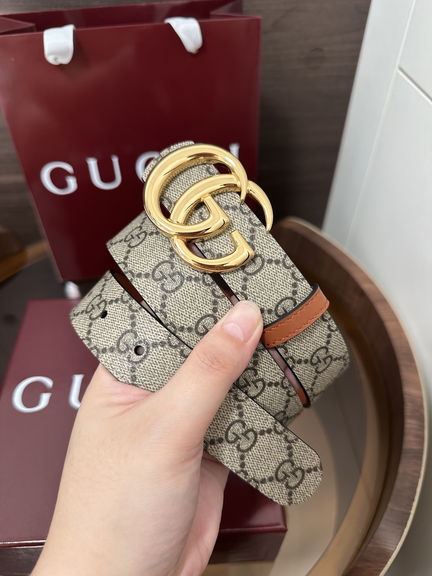 ❣️Gucc1 🆕 GG Marmont系列双面腰带2025秋冬系列焕新演绎富有辨识度的GG Marmo