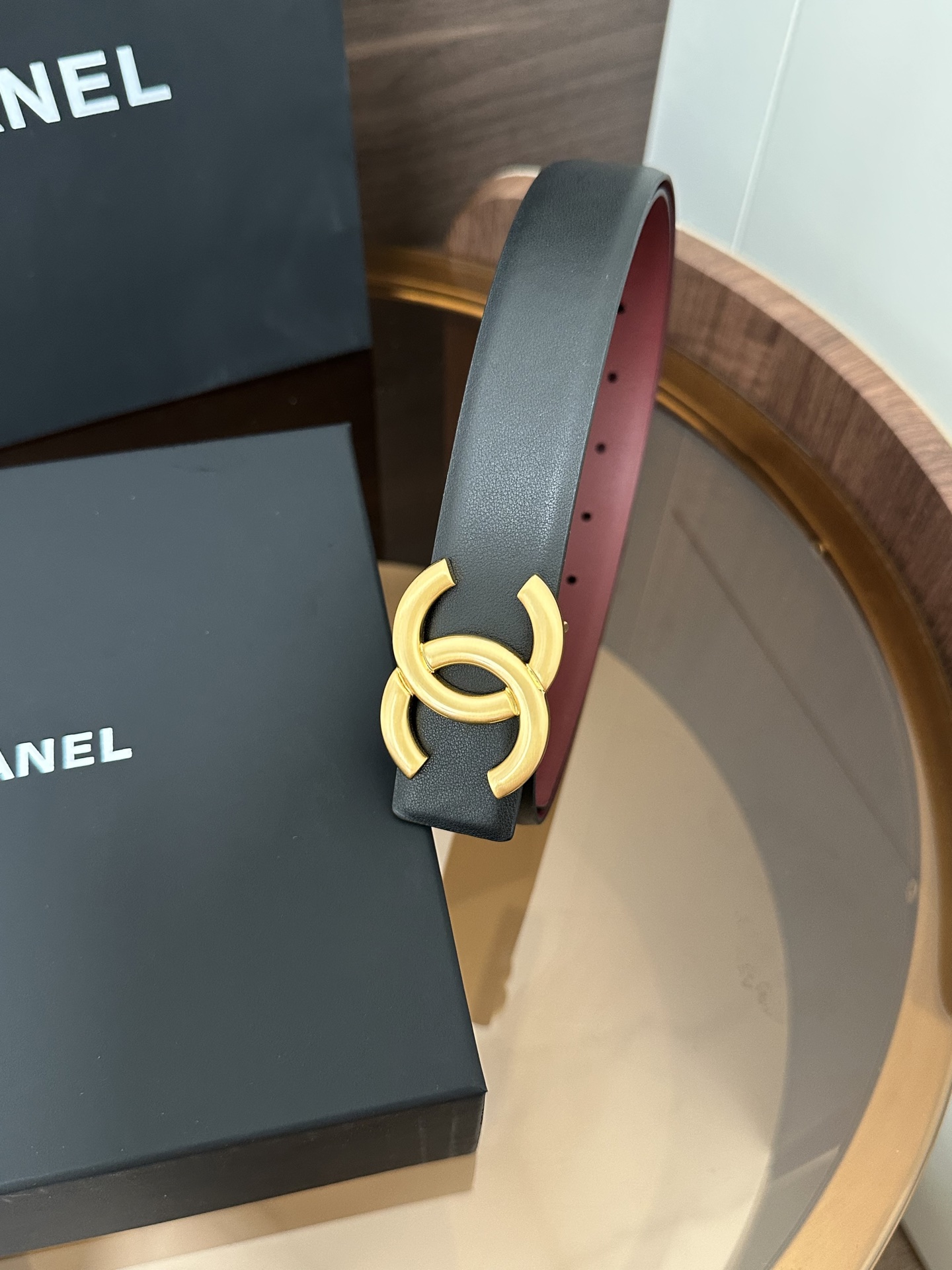 Chanel CHANEL（香奈儿）秋冬系列 高端女士细腰带 双面 牛皮 手感柔软舒适 女士 款 优雅 宽度3.0CM