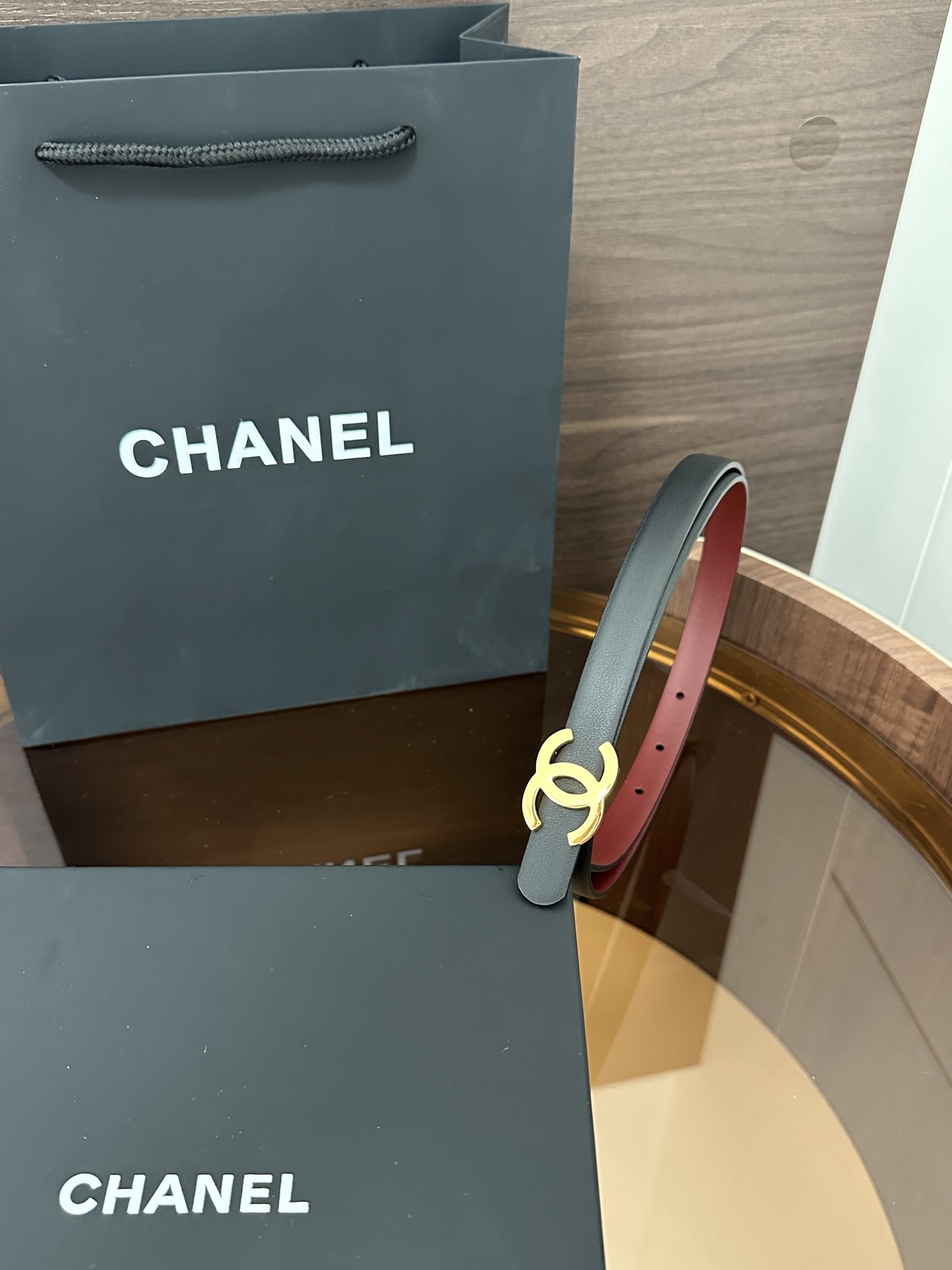 Chanel CHANEL（香奈儿）秋冬系列 高端女士细腰带 双面 牛皮 手感柔软舒适 女士 款 优雅 宽度1.5CM