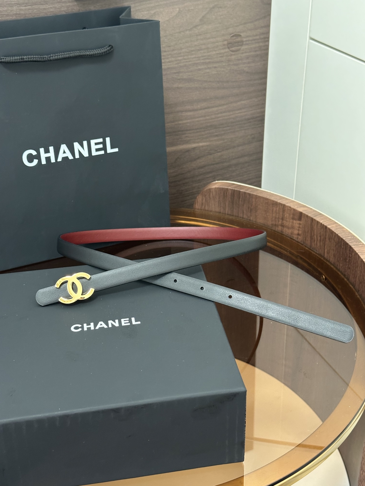 Chanel CHANEL（香奈儿）秋冬系列 高端女士细腰带 双面 牛皮 手感柔软舒适 女士 款 优雅 宽度1.5CM