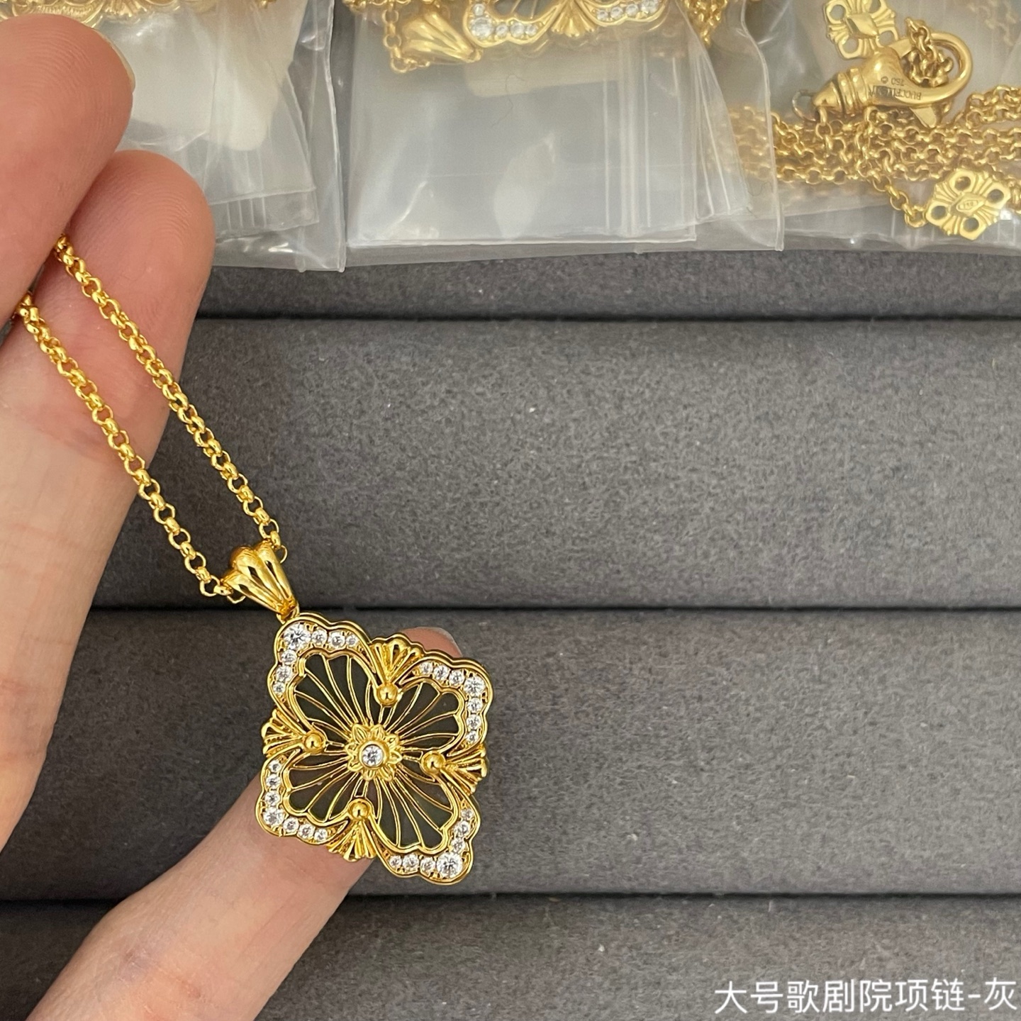  大号歌剧院系列项链-灰贝母到货了，
