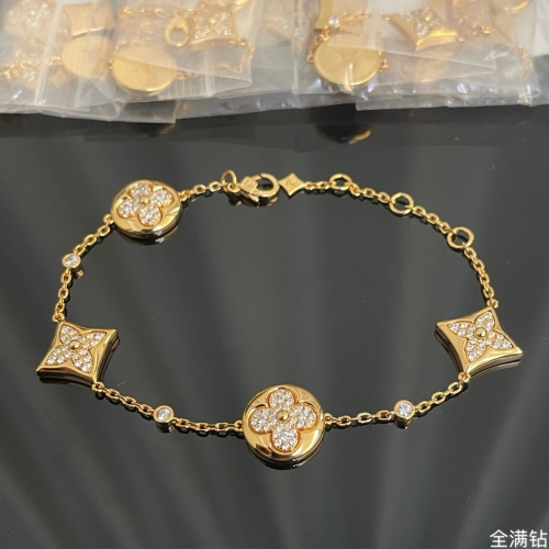 Luxury Gold Flower Bracelet with Sparkling Zircon Diamond Accents 1 Luxury Gold Flower Bracelet with Sparkling Zircon Diamond Accents