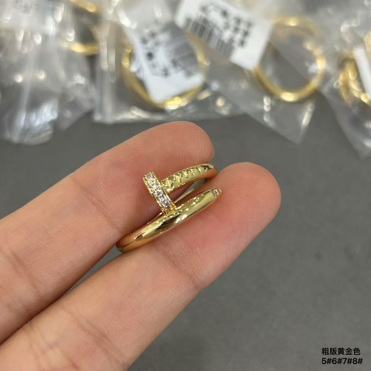 卡地亚头尾钻钉子戒指到货了