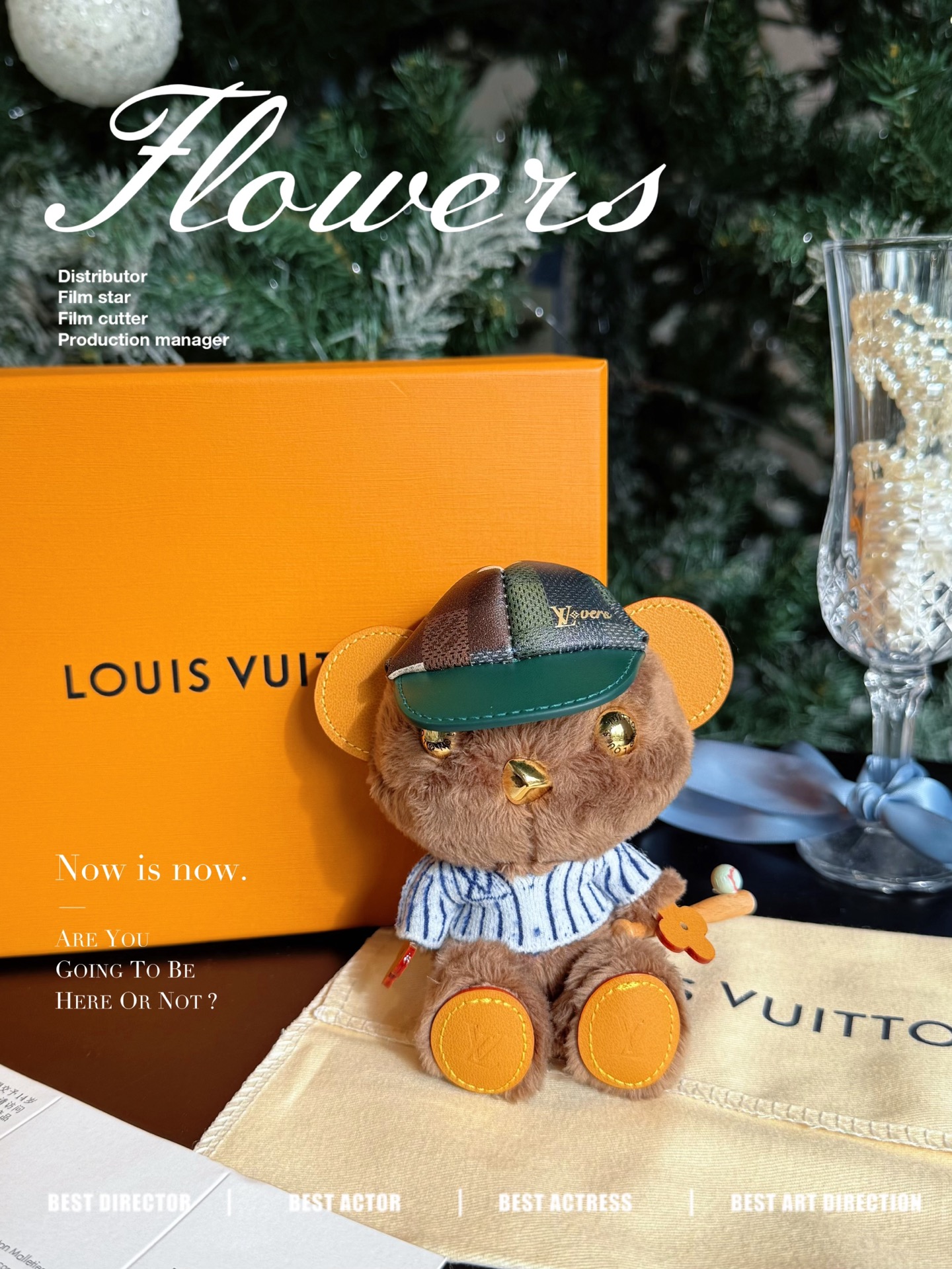 NO:617309,Available for orders, affordable price, non-market cheap version New bear doll 4 colors in stock M03176 Standard with full set of original packaging Louis Vuitton Louis Vuitton LV LOUIS BEAR bear bag ornaments pendant LV Louis Bear bag ornaments interpret baseball, rock and roll, western and surreal visual trends in unique plush doll shapes, showing harrell Williams  Themes from past shows can add a personal touch to your favorite bag or jeans.,,louis vuitton,louis vuitton,louis vuitton,jeans19860909可接订单,价格实惠 非市场便宜版本 新品小熊公仔 4 色现货 M03176 标配全套原版包装 Louis Vuitton 路易威登LV LOUIS BEAR 小熊包饰挂饰挂件 LV Louis Bear 包饰分别以别致毛绒玩偶造型演绎棒球、摇滚、西部与超现实视觉风潮,展现 harrell Williams 过往秀场的构思主题,可为挚爱包袋或牛仔裤增添个性魅力.,,louis vuitton,louis vuitton,louis vuitton,jeans,accessory