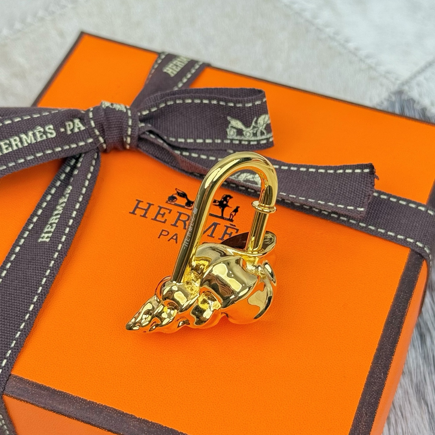 Hermès 配送全套 爱马仕飞机盒包装