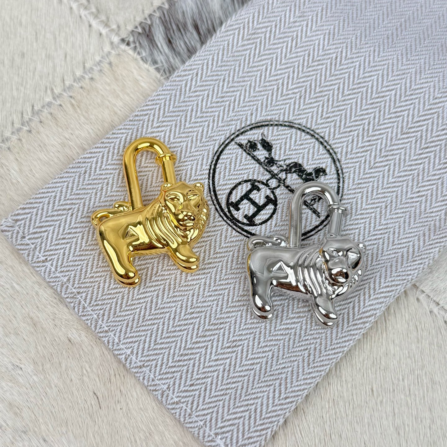 Hermès 配送全套 爱马仕飞机盒包装