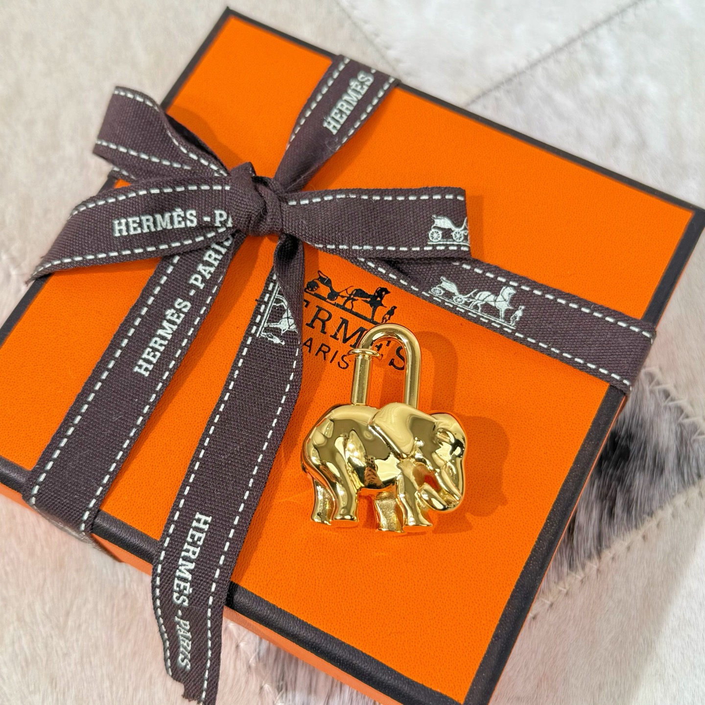 Hermès 配送全套 爱马仕飞机盒包装