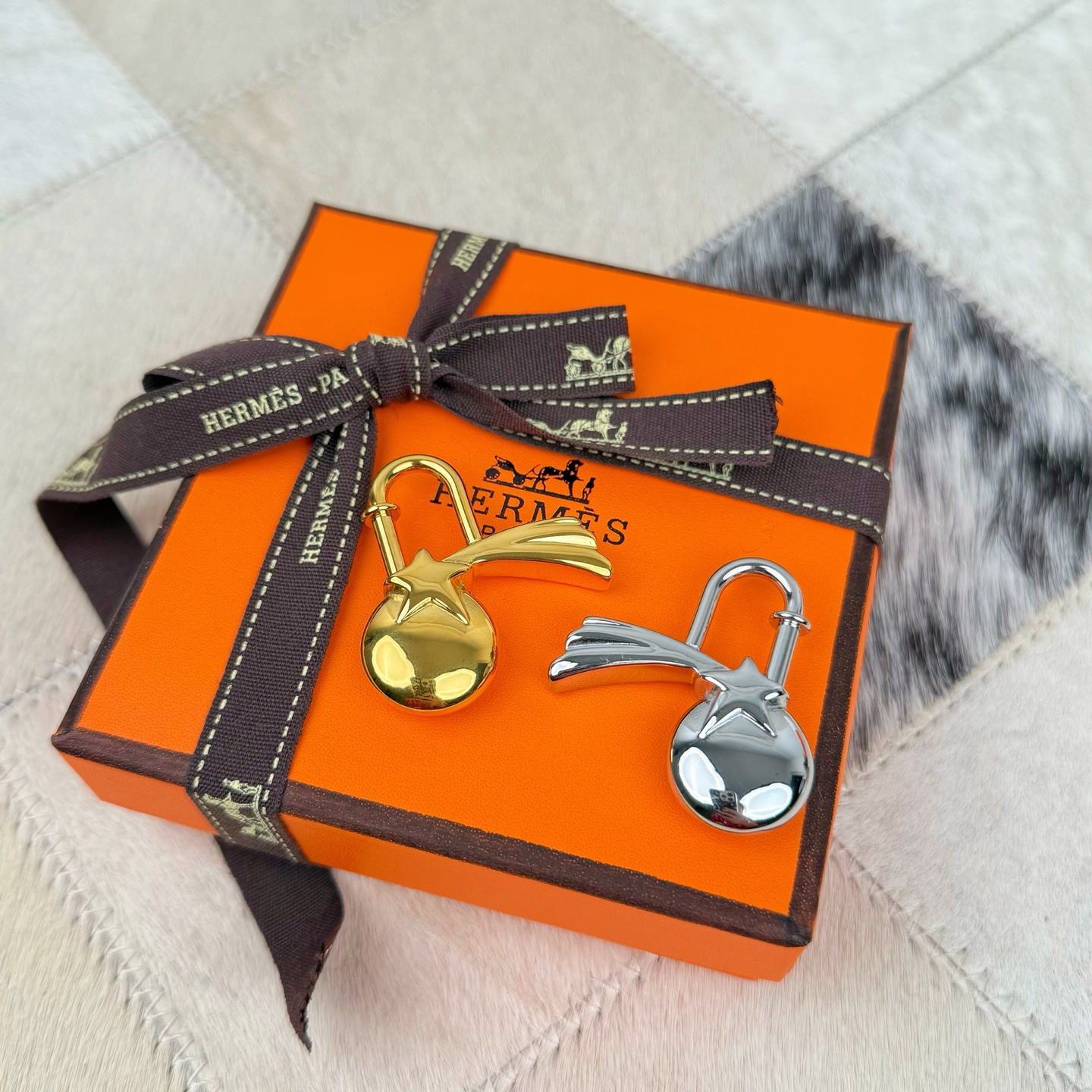 Hermès 配送全套 爱马仕飞机盒包装