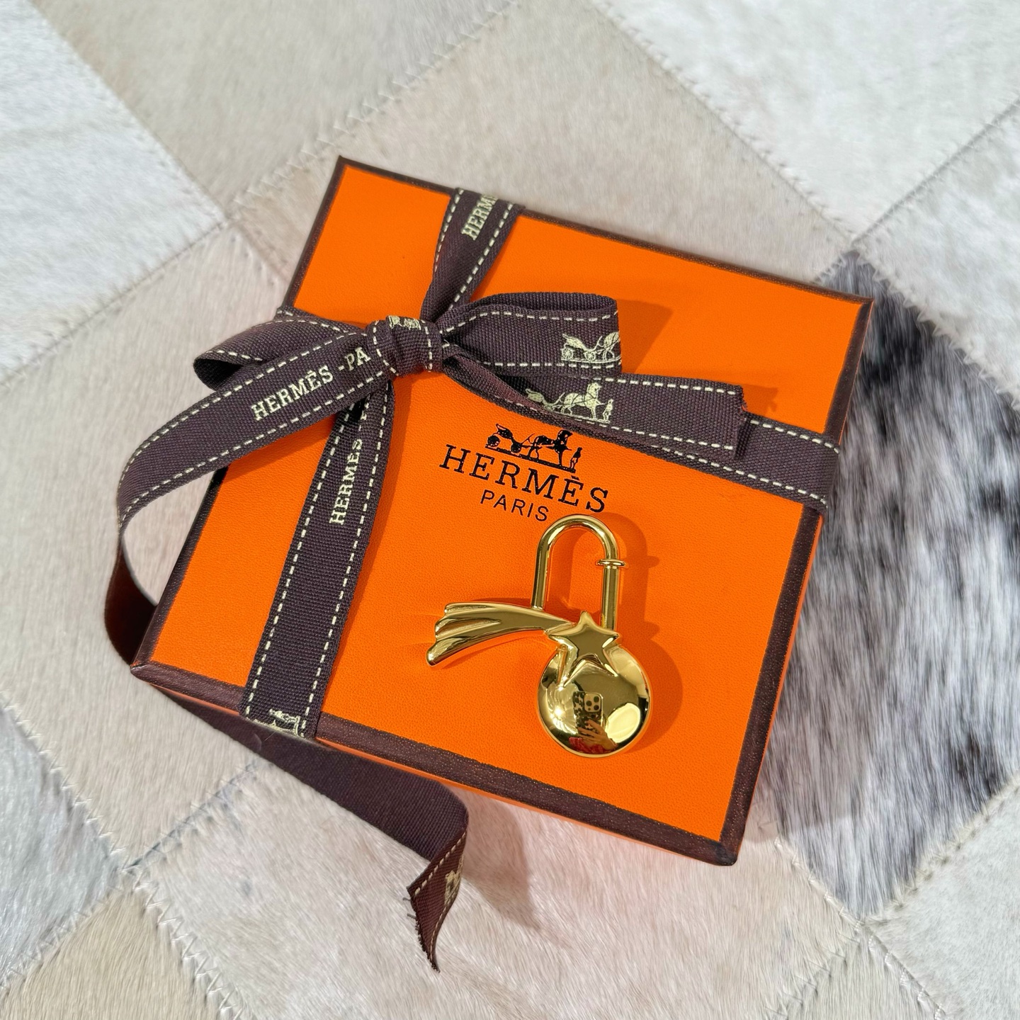 Hermès 配送全套 爱马仕飞机盒包装