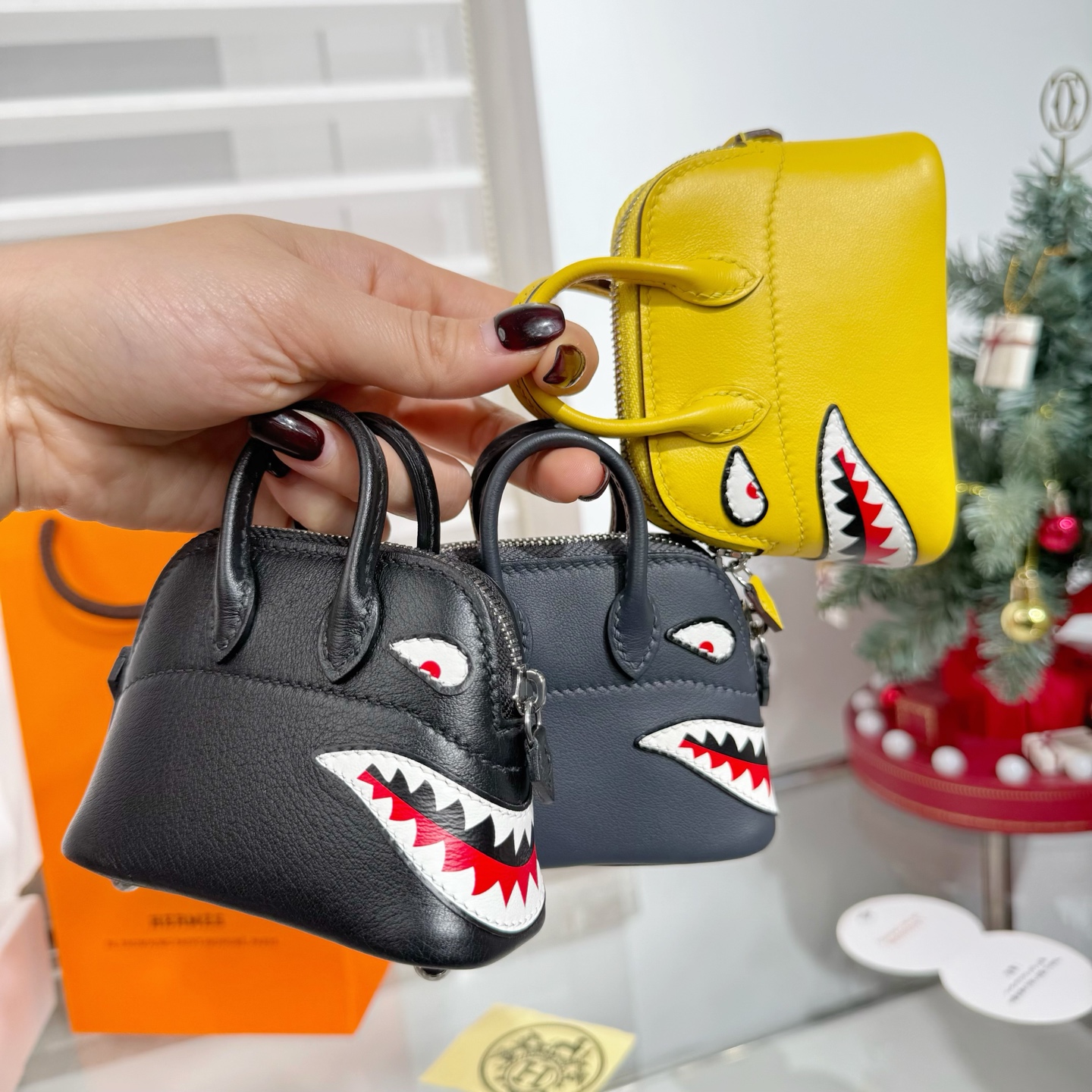Hermès 爱马仕Hermes Bolide Shark迷你鲨鱼贝壳包挂件