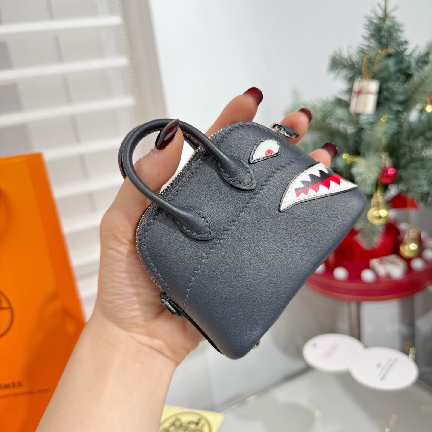 Hermès 爱马仕Hermes Bolide Shark迷你鲨鱼贝壳包挂件