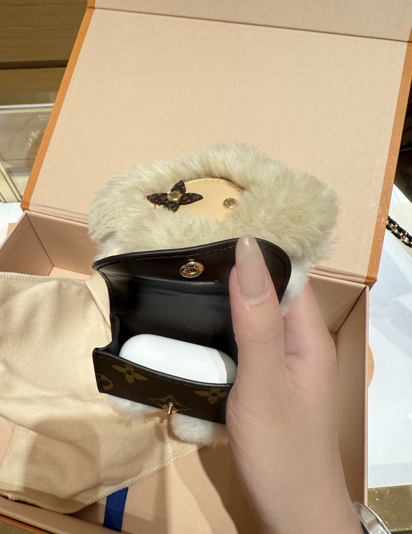 爱彼 Audemars Piguet 高定典藏名品高定成衣时装外套连衣裙衬衫T恤 #14D2390C 5