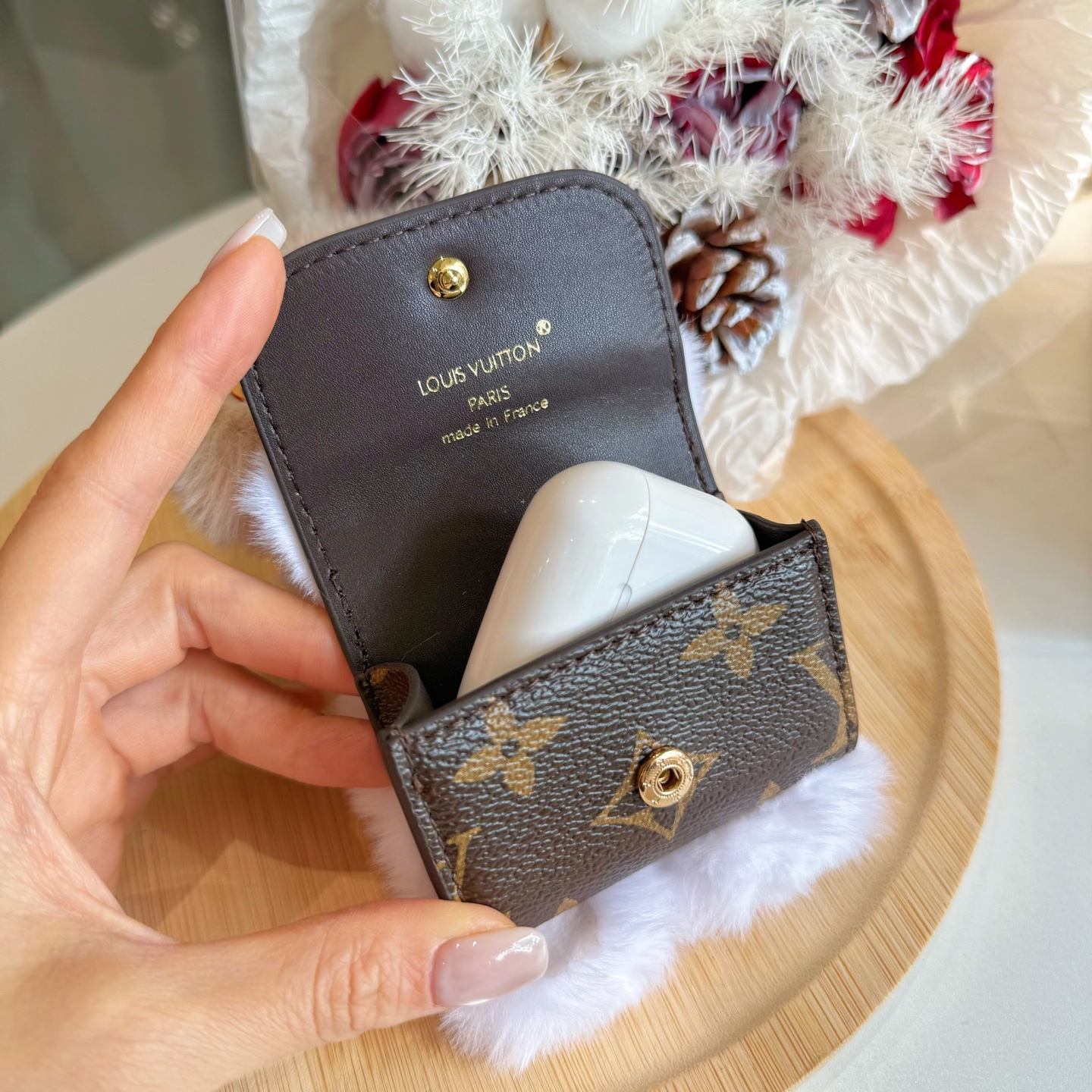 Louis Vuitton Haute Couture Classic Luxury Handbag Shoulder Crossbody 7