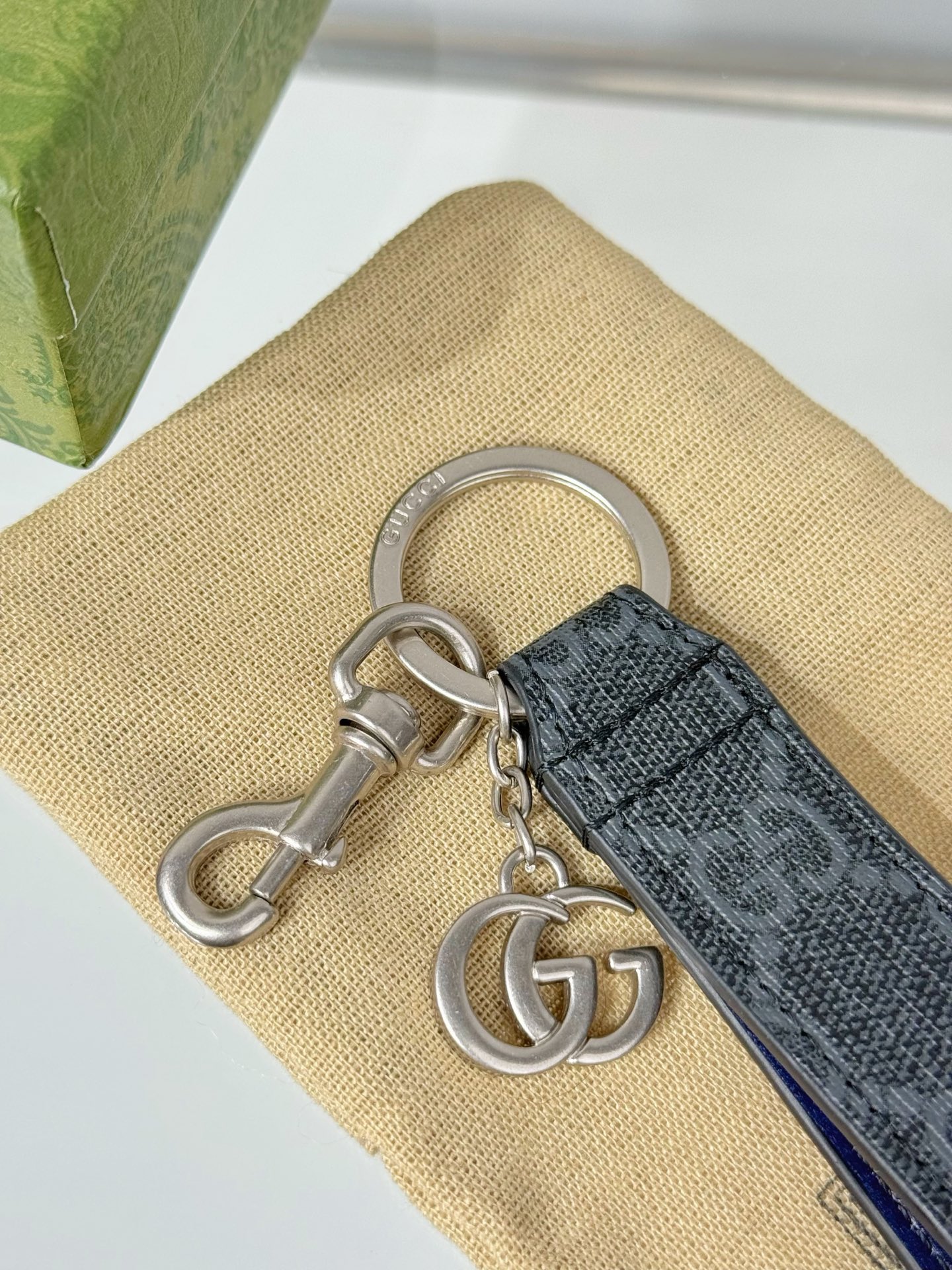 구찌 키링 131299 Gucci Accessories 썸네일 이미지