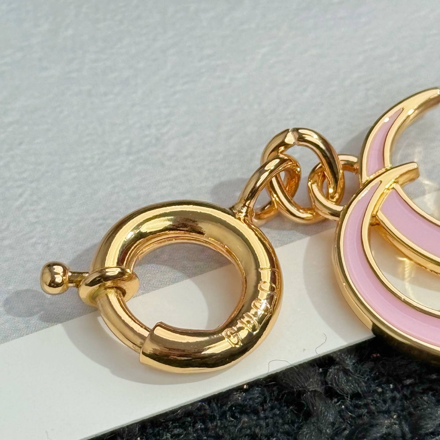 Gucci Gucci 古驰双 G 钥匙扣 挂件挂饰
