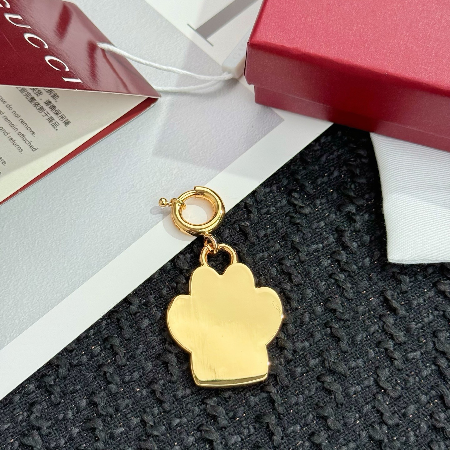 Gucci Gucci 古驰狗爪钥匙扣 挂件挂饰