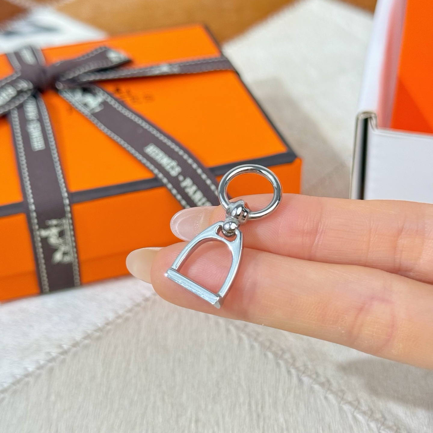 Hermès 配送全套 爱马仕飞机盒包装