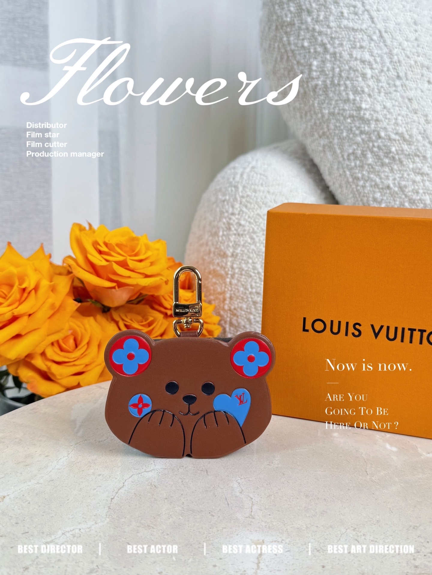 173new Arrival️ | ️Louis Vuitton Bear Headphone Bag Pendant | ️Can Be Used As Headphones, Lipstick, Change And Other Small Items Dimensions: Length 9 Width 3 Height 7cm | ️Lighten The Eyes With Monogram Flowers, Matched With The Classic Monogram Pattern And Louis Vuitton Paris Logo. The Opening Design Allows For Convenient Charging Of Airpods Headphones.