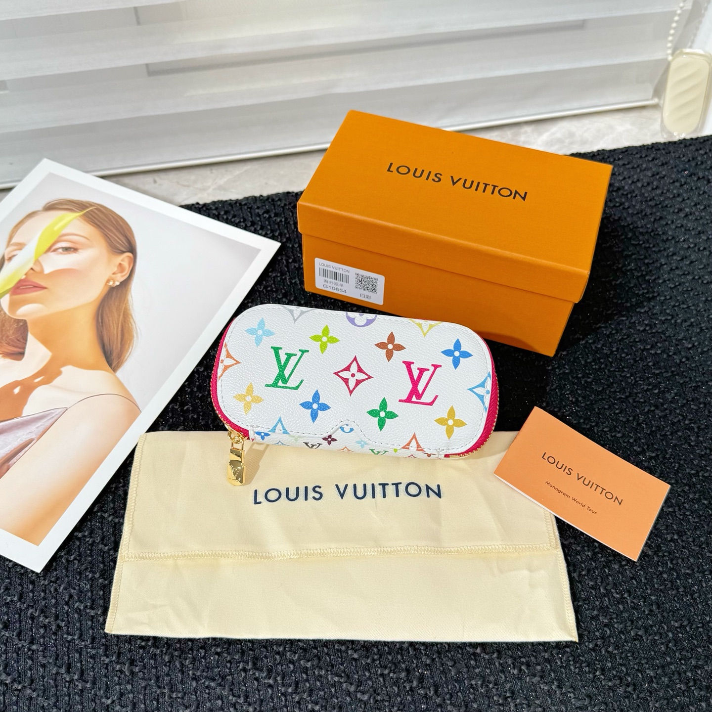 Louis Vuitton 新款 LOUIS VUITTON 新款WOODY眼镜盒 墨镜盒