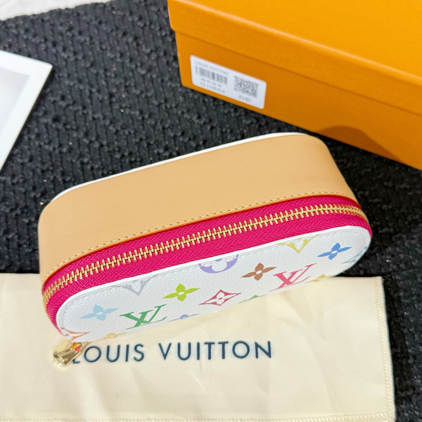 Louis Vuitton 新款 LOUIS VUITTON 新款WOODY眼镜盒 墨镜盒