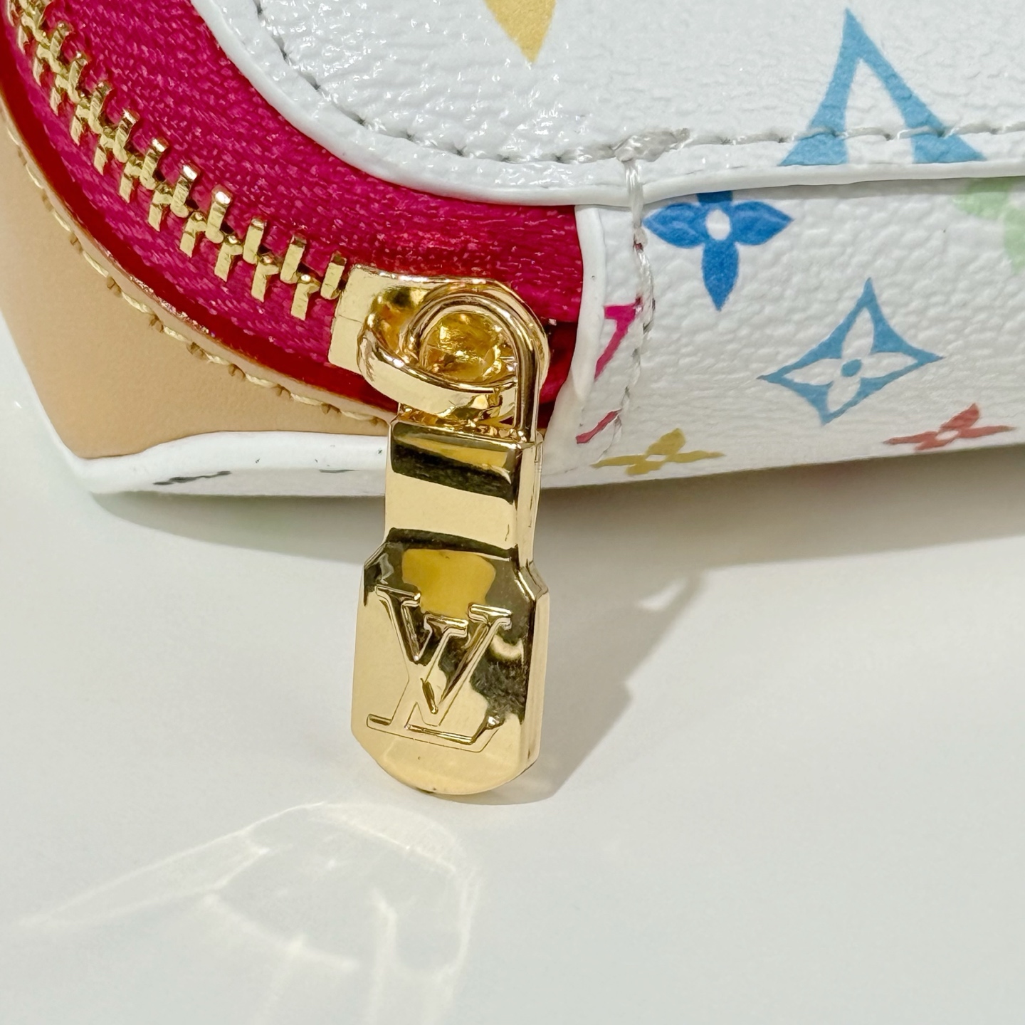 Louis Vuitton 新款 LOUIS VUITTON 新款WOODY眼镜盒 墨镜盒
