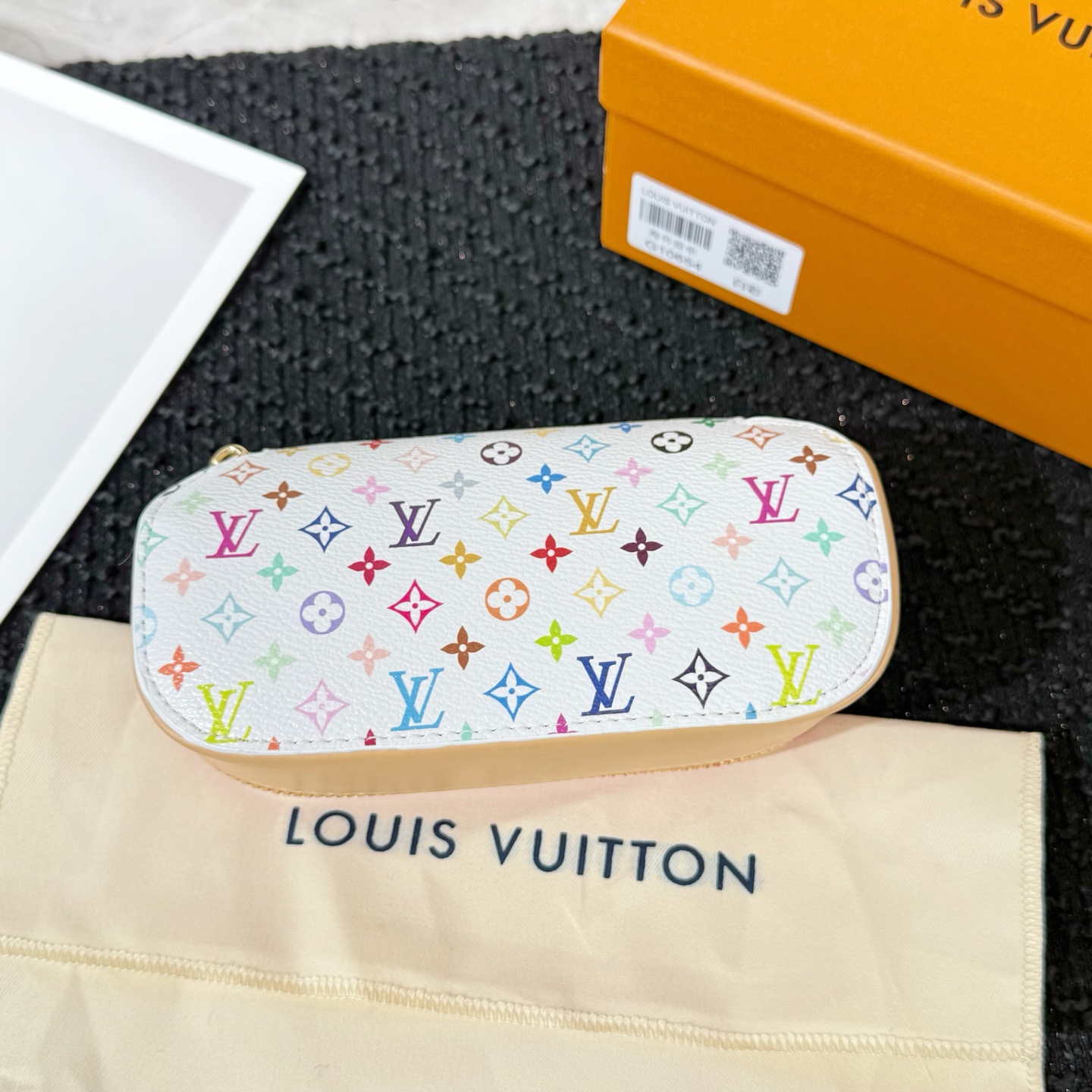 Louis Vuitton 新款 LOUIS VUITTON 新款WOODY眼镜盒 墨镜盒