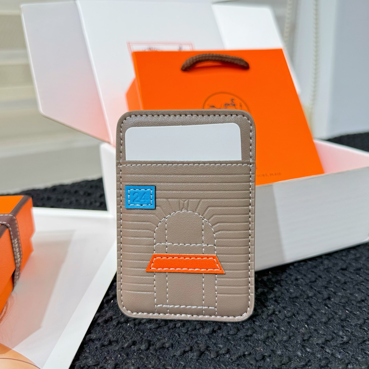 Hermès 配全套爱马仕包装