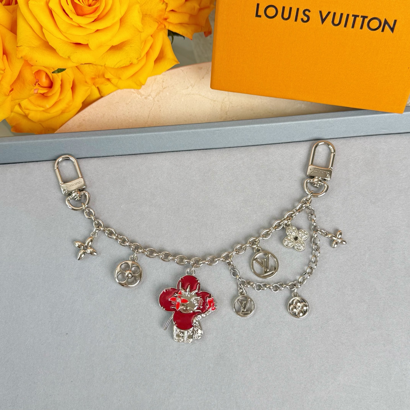 Louis Vuitton 新款LV路易威登链条十二生肖挂饰 包链条