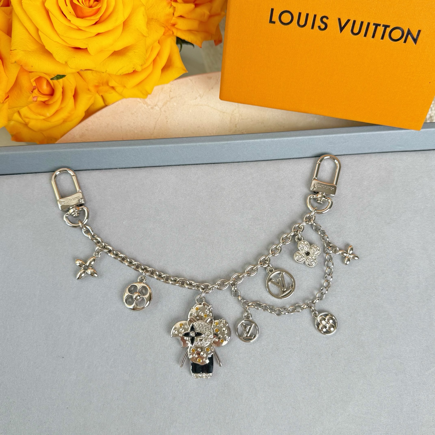 Louis Vuitton 新款LV路易威登链条十二生肖挂饰 包链条