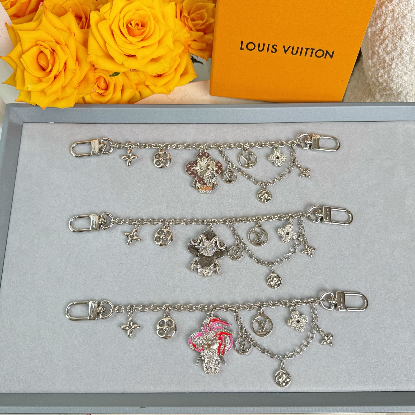 Louis Vuitton LV十二生肖挂件 包链条