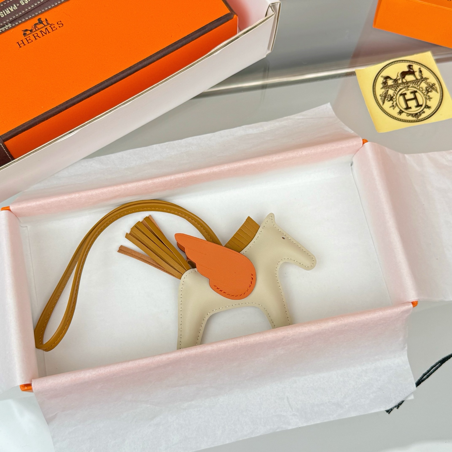 Hermès 2026新款爱马仕小马 挂件 钥匙扣 包挂