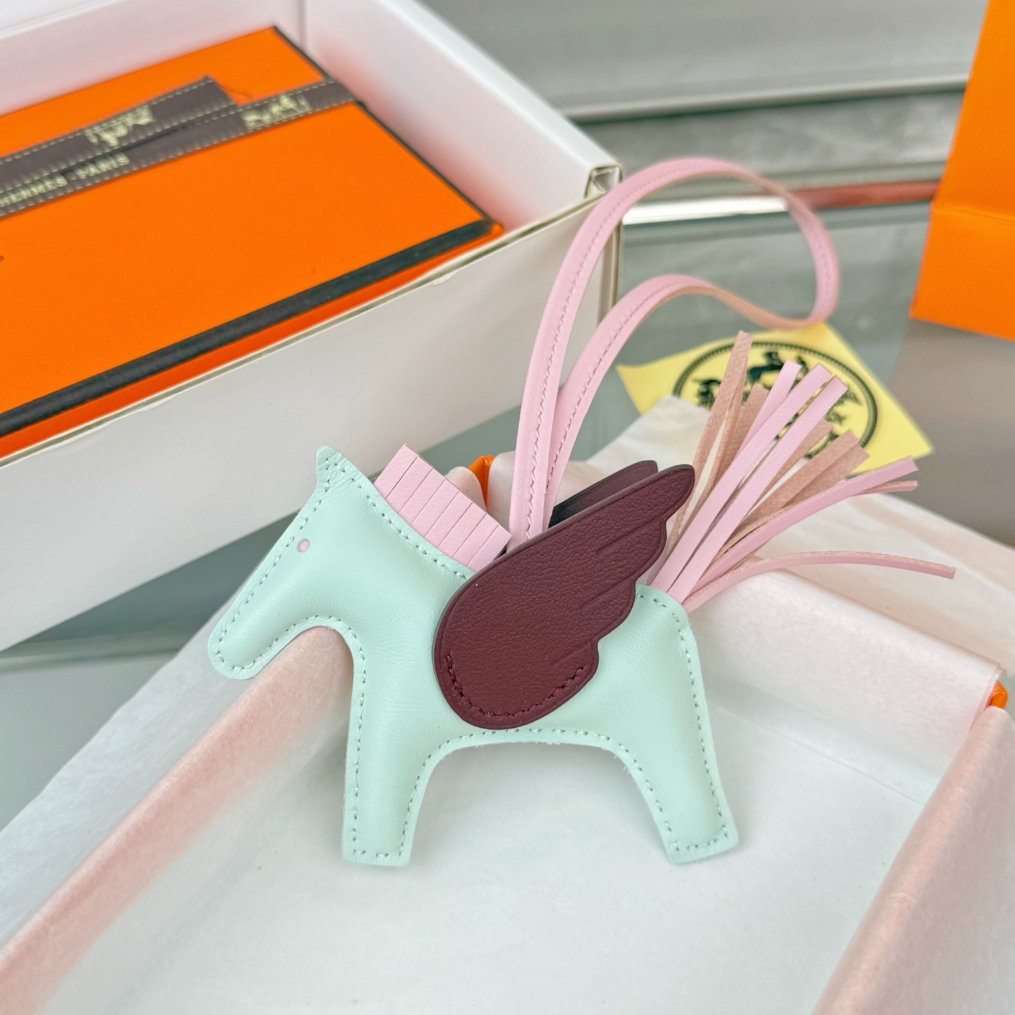 Hermès 2026新款爱马仕小马 挂件 钥匙扣 包挂