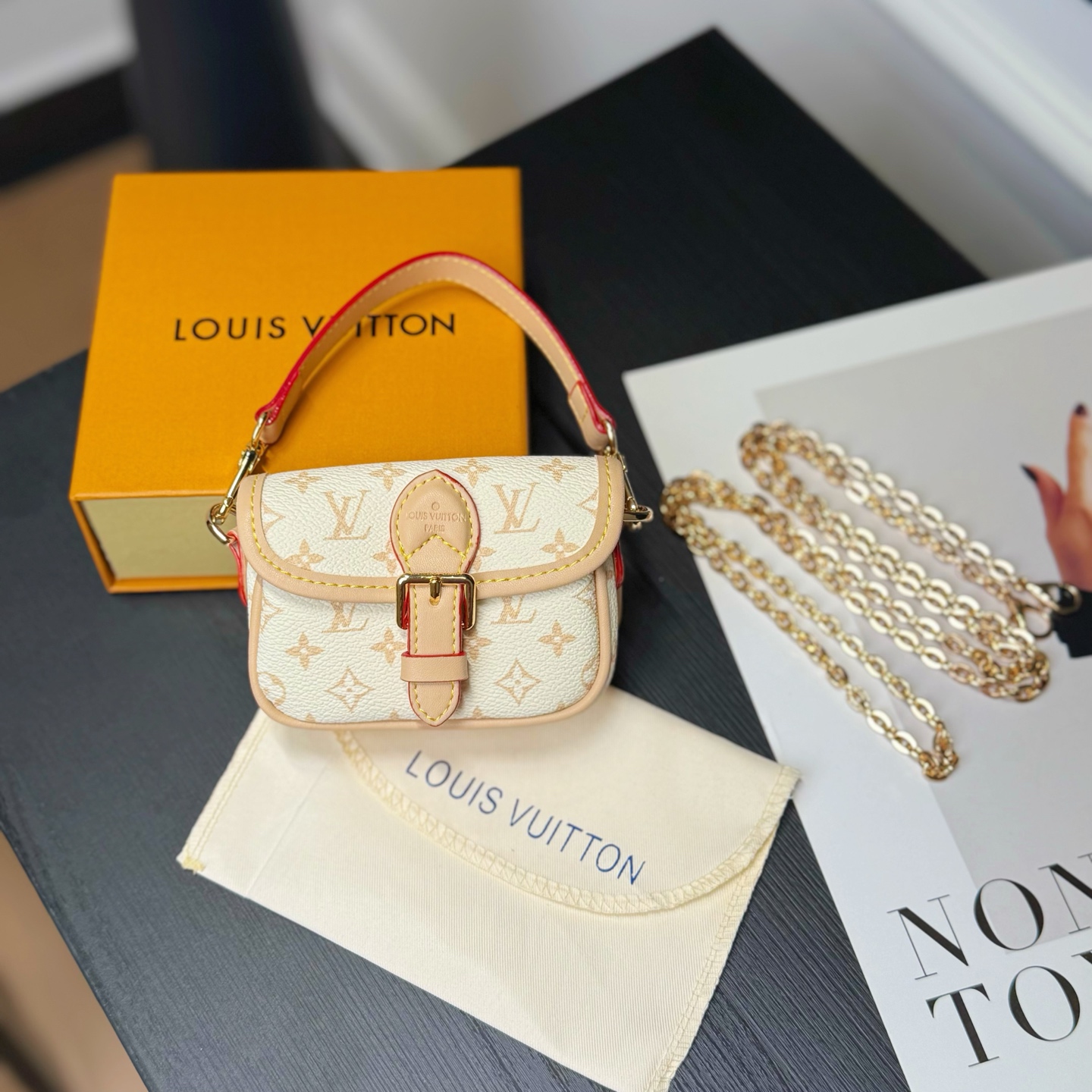 루이비통 키링 124557 Louis Vuitton Accessories