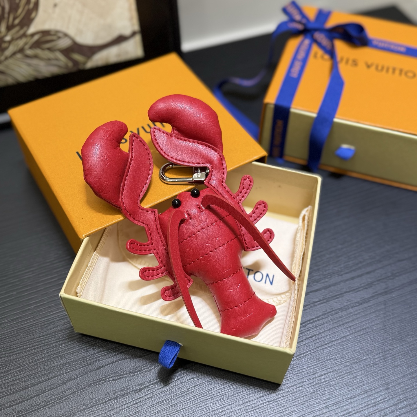 루이비통 키링 124549 Louis Vuitton Accessories 썸네일 이미지