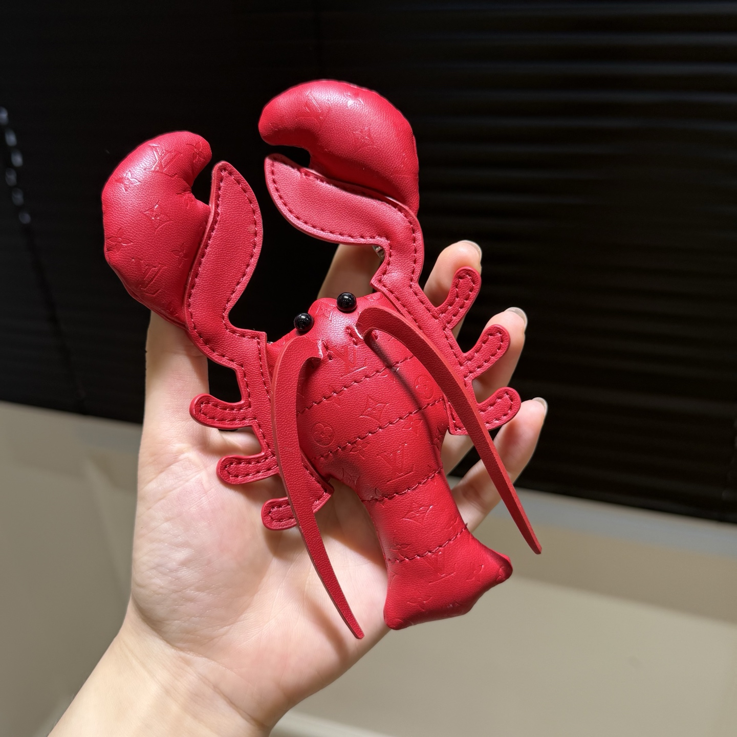 루이비통 키링 124549 Louis Vuitton Accessories 썸네일 이미지