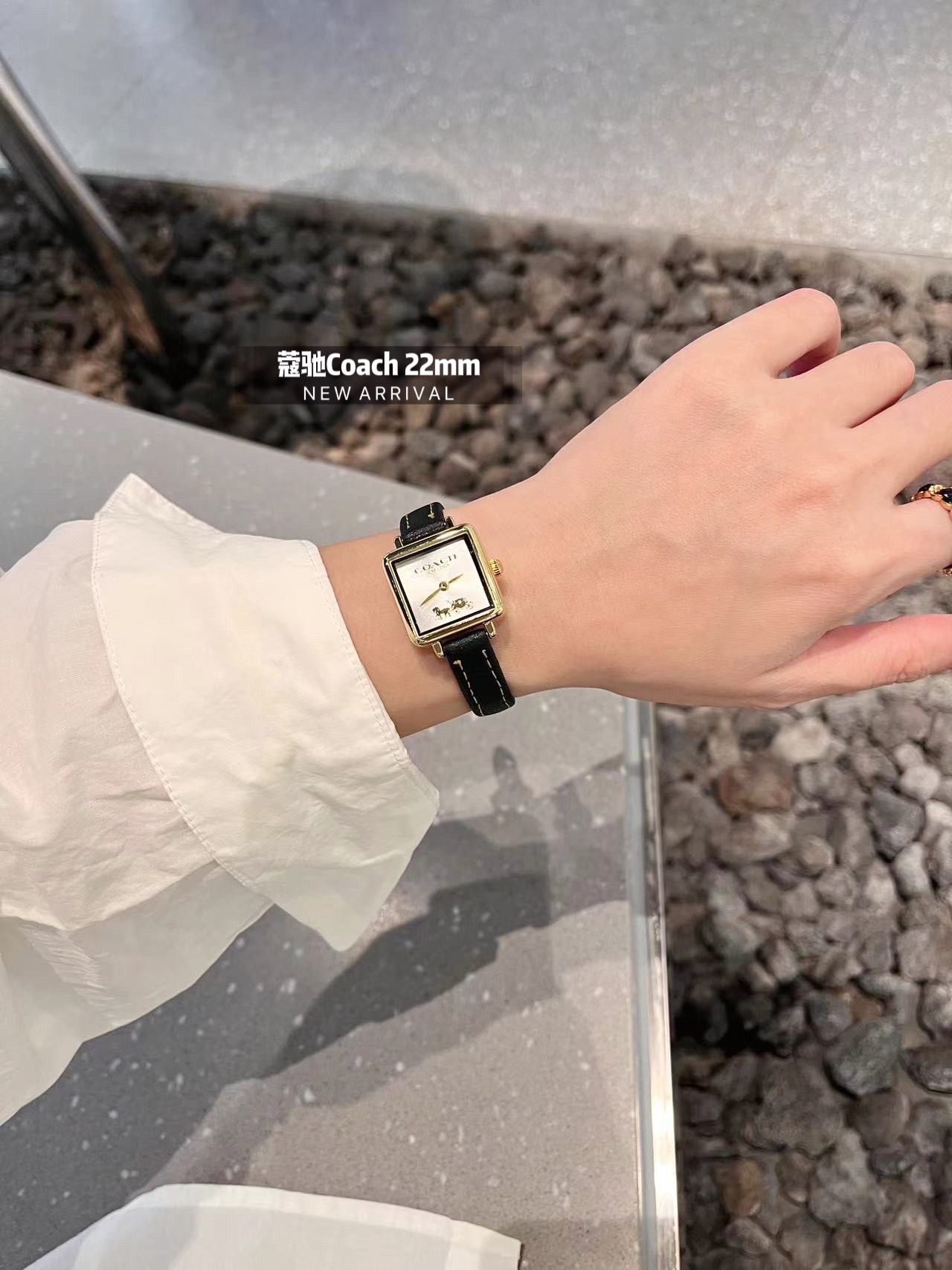 CASS Series Tea Rose Platter with Stone Core and Calf Skin Material - 图片 6