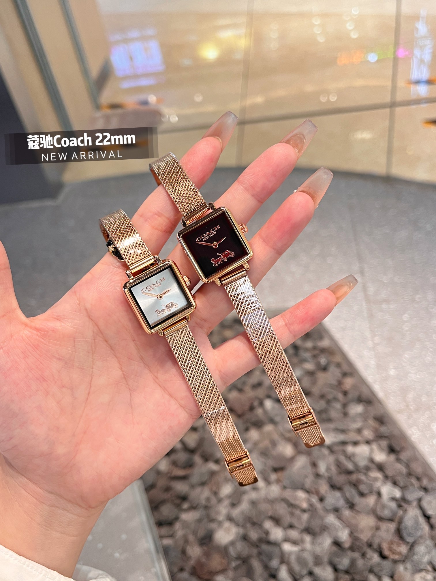 Net 85 Watch: Coach Tea Rose Platter Design, Stone Core, Calf Skin Material. - 图片 4