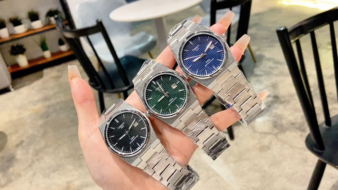 Tissot PRX Men's Watch - Modern, Avant-Garde, Classic Revival, 40mm Size