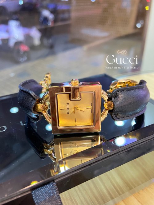 Gucci Women's Vintage Leather Watch, Gold Dial, Quartz Movement, Elegant Design 1 Gucci Women's Vintage Leather Watch, Gold Dial, Quartz Movement, Elegant Design
