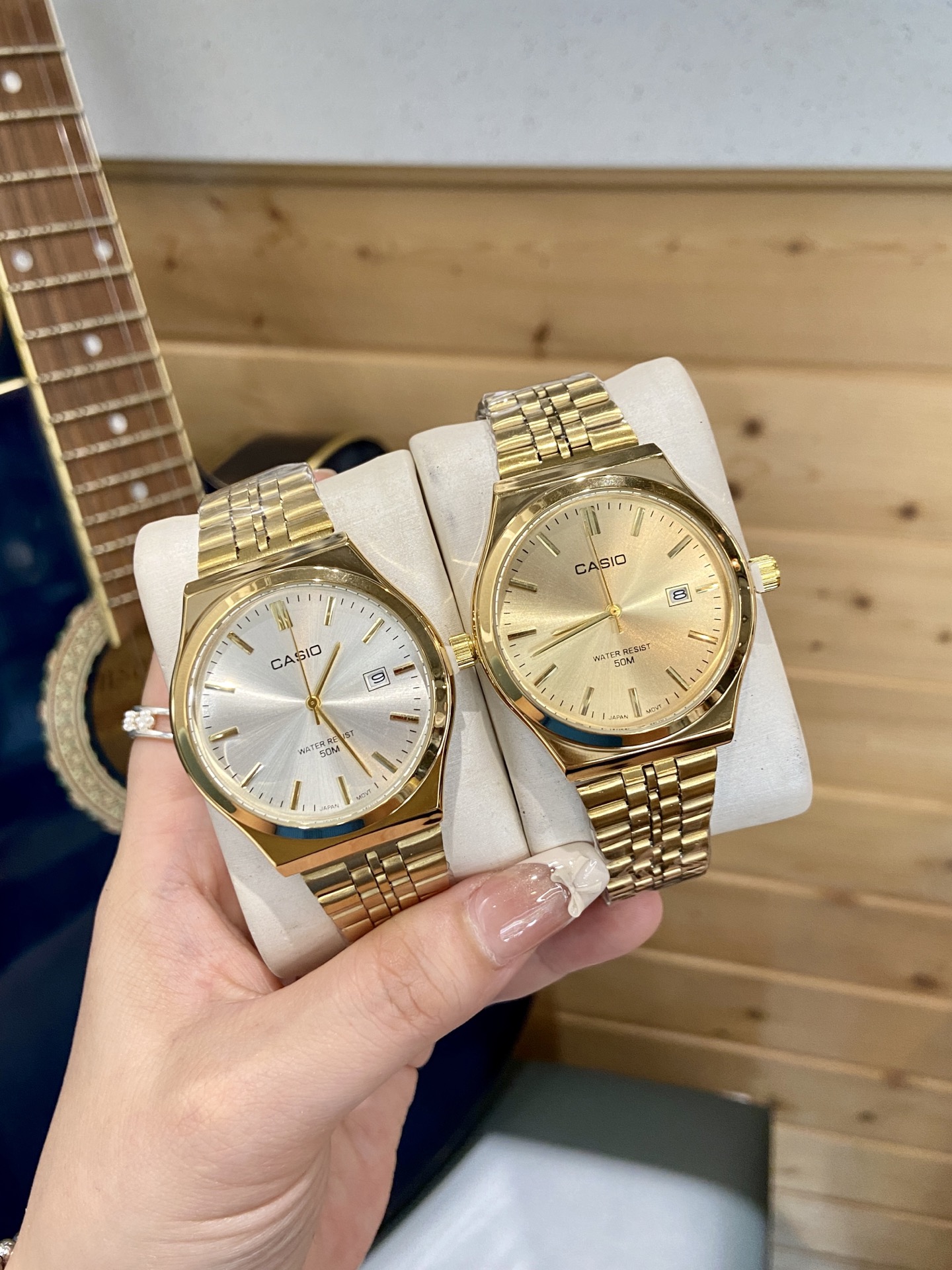 💰50
品牌：卡西欧，机芯：石英机芯 ，镜面：顶级金钢