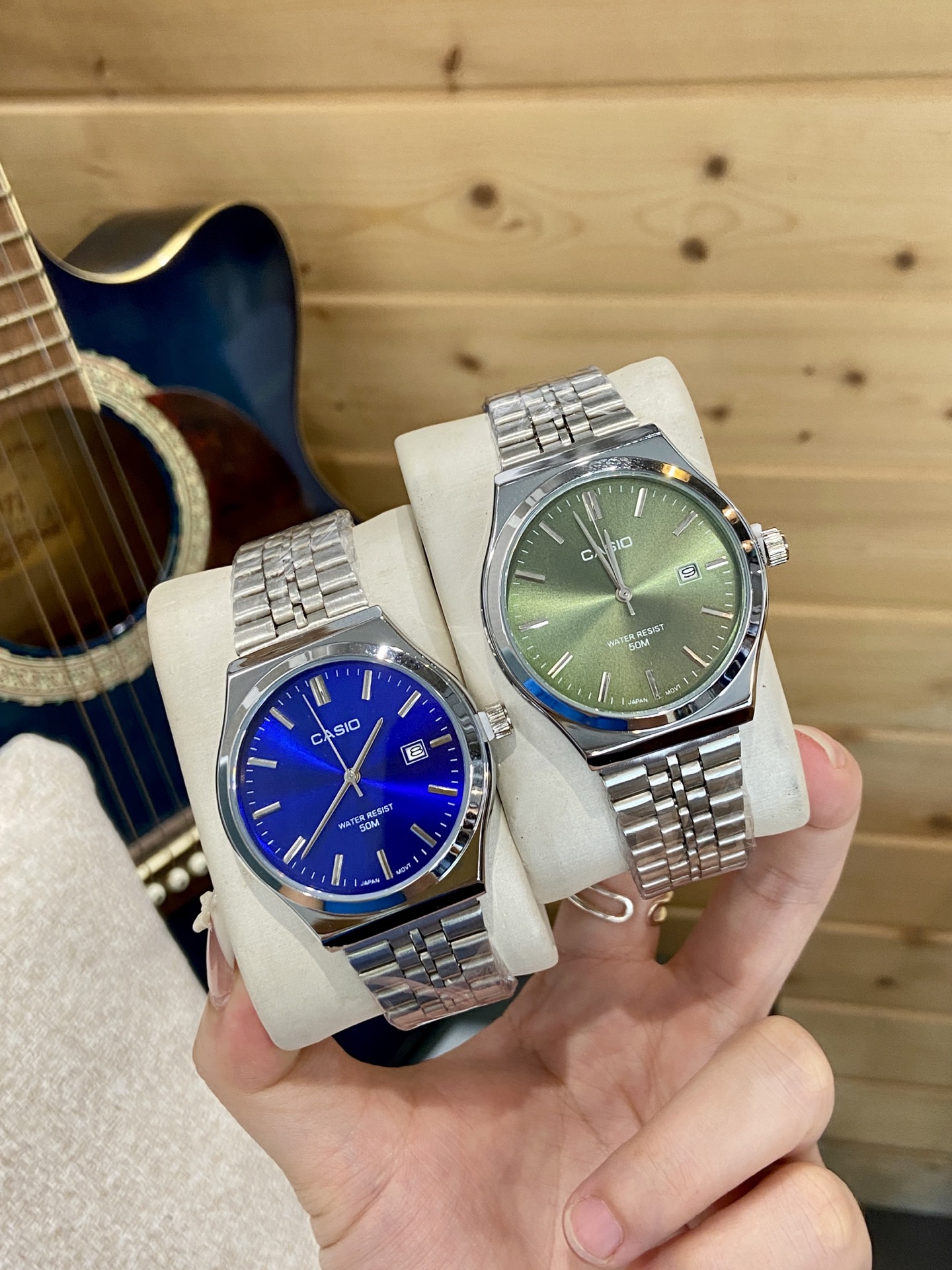 💰50
品牌：卡西欧，机芯：石英机芯 ，镜面：顶级金钢